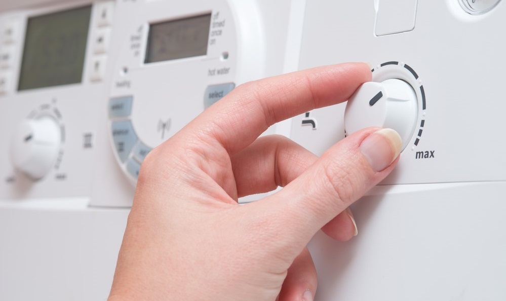 adjusting water temperature